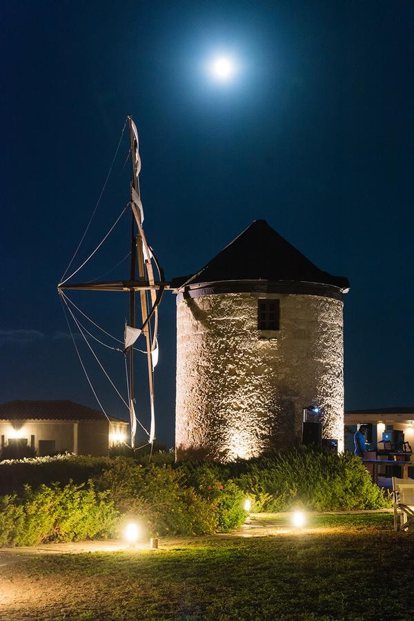 The Windmill Resort Mitáta Exterior foto